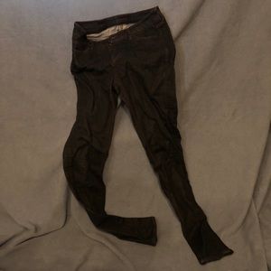 Skinny leg black jeans